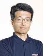 Профессор Такэдзи САКАЭ